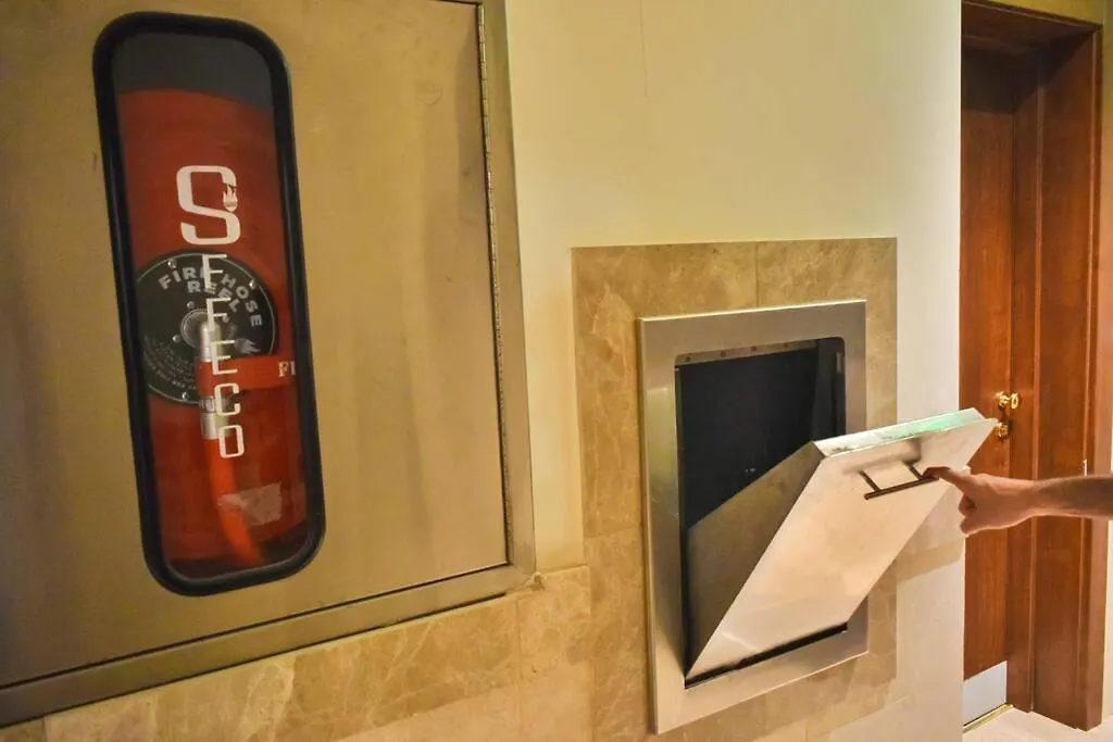 Chic/Elegant 4 Bedrooms… Jeddah Apartment