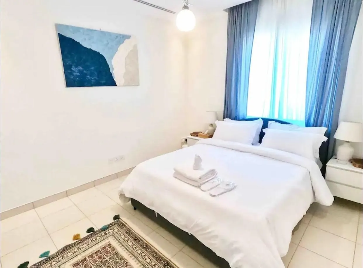 Chic/Elegant 4 Bedrooms… Jeddah Apartment